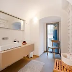 Dimora Delle Stelle - Design & Heritage 3* Барі