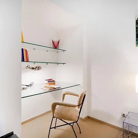 Dimora Delle Stelle - Design & Heritage Aparthotel